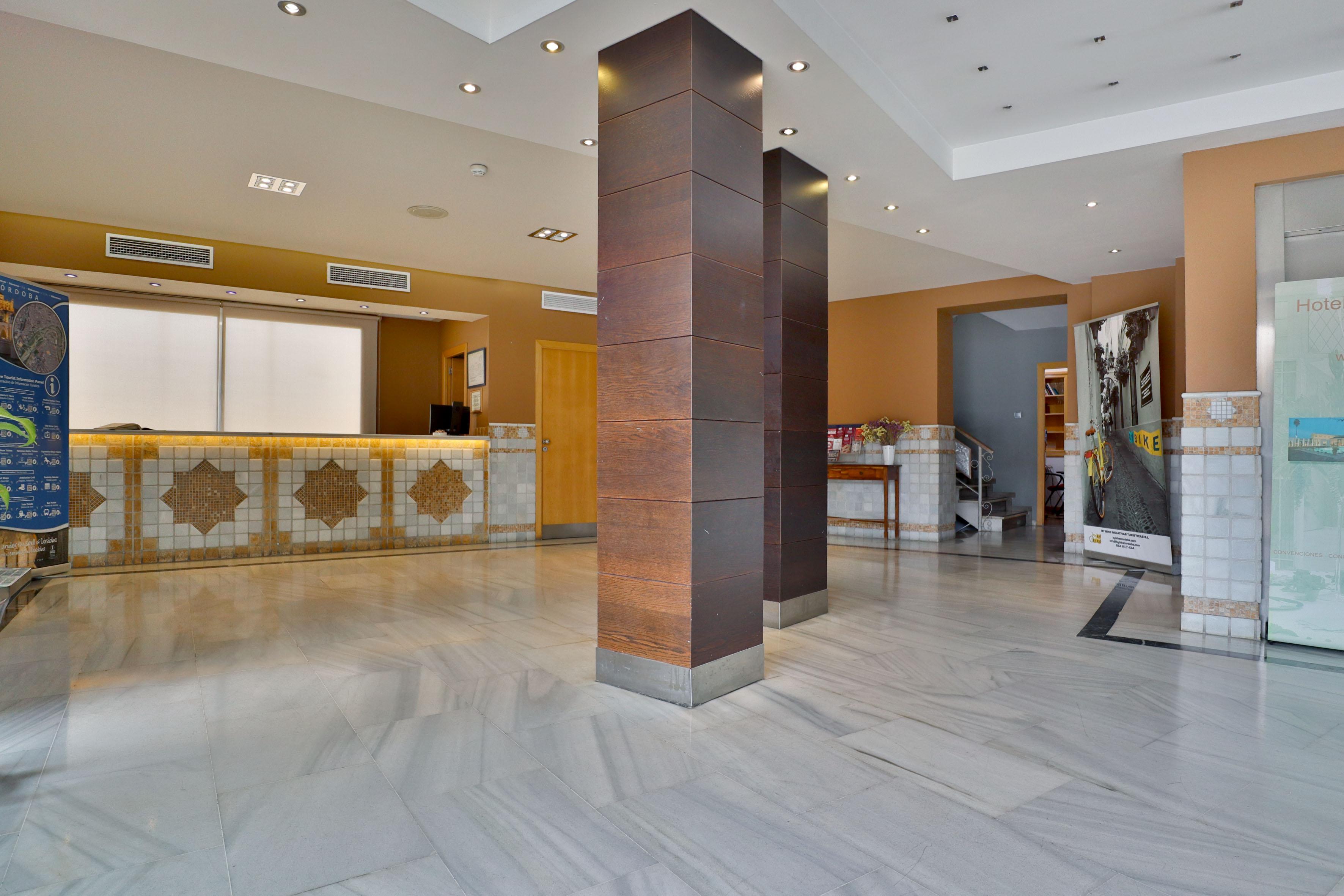 Hotel Oasis Кордова Экстерьер фото
