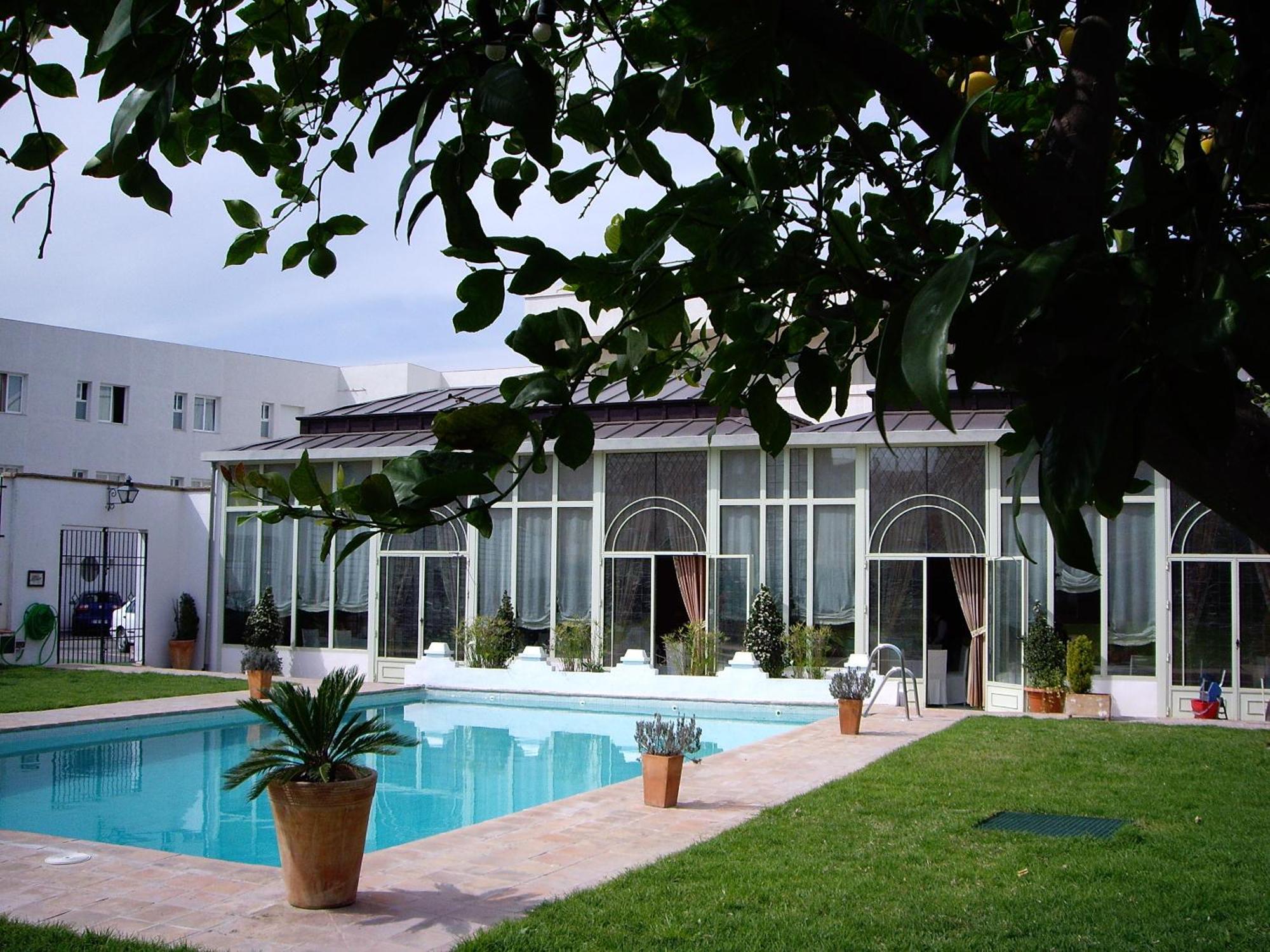 Hotel Oasis Кордова Экстерьер фото