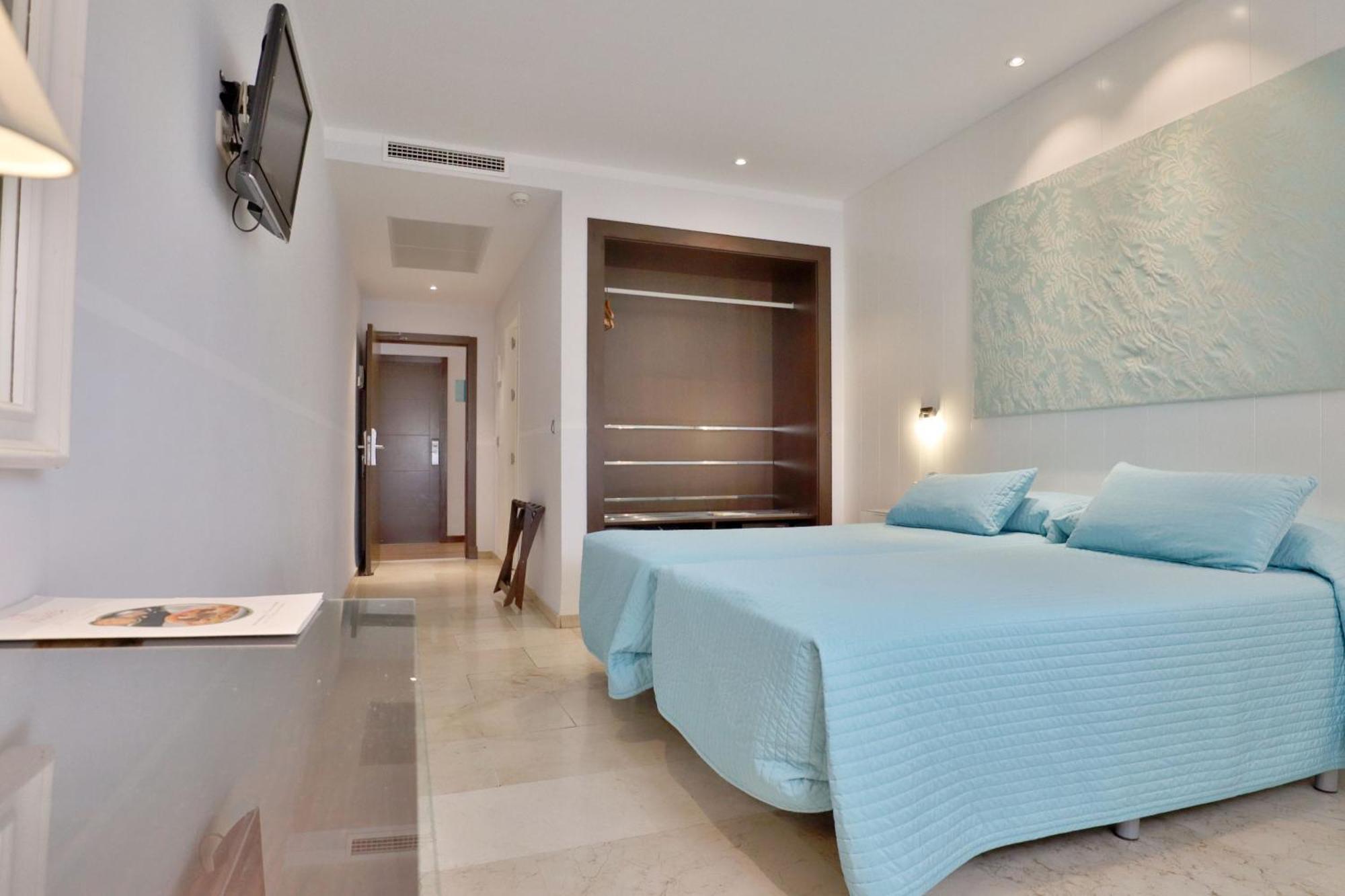 Hotel Oasis Кордова Номер фото