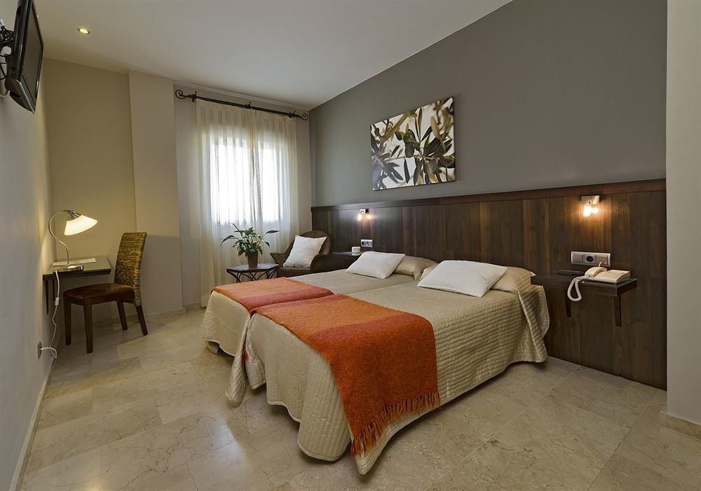 Hotel Oasis Кордова Экстерьер фото